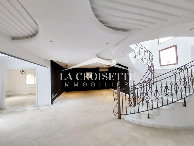 Villa S+5 aux Jardins de Carthage